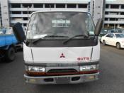 MitsubishiCanterFB1997-501B-432788Frontview.JPG